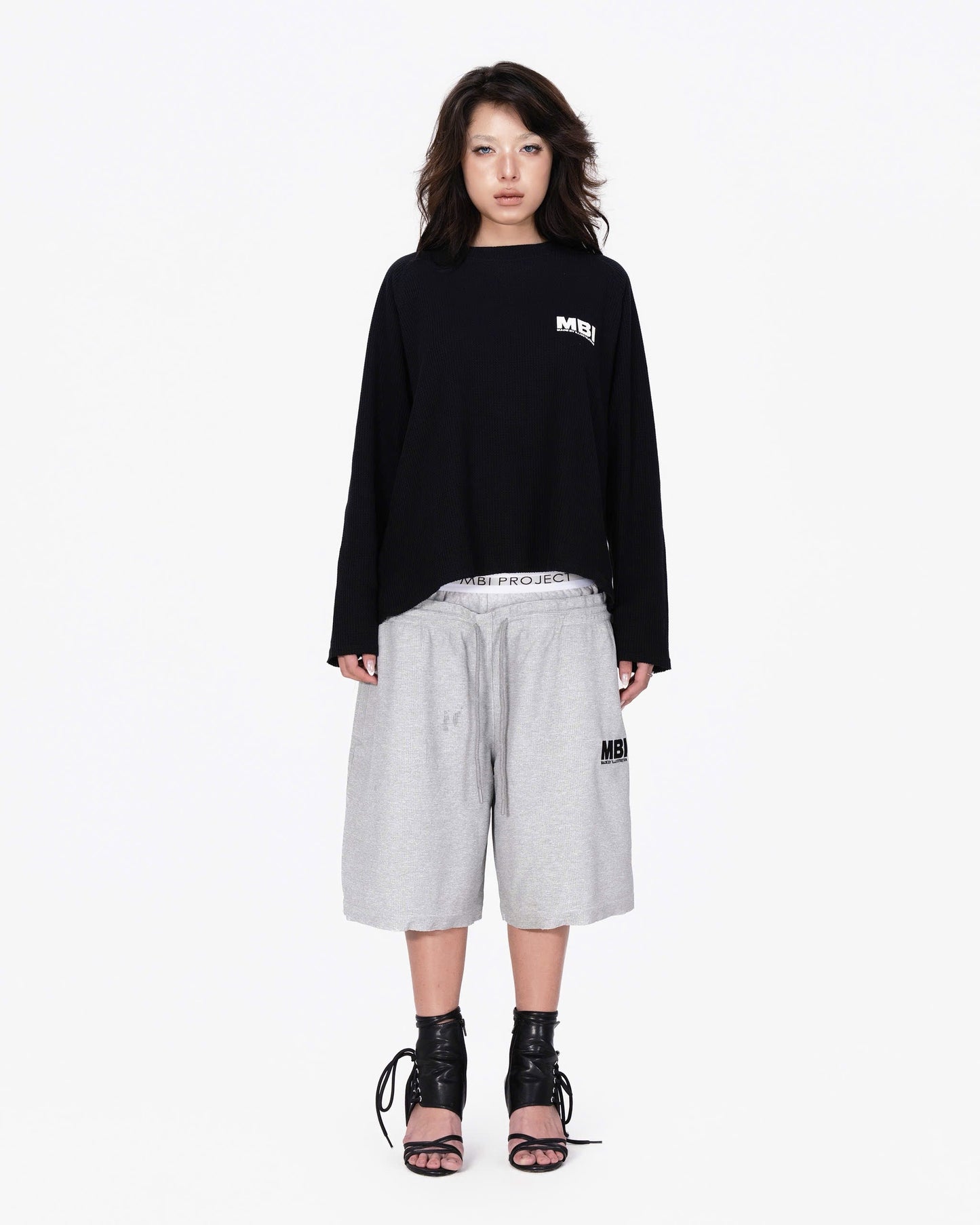 DOUBLE WAISTED SHORT - GRAY