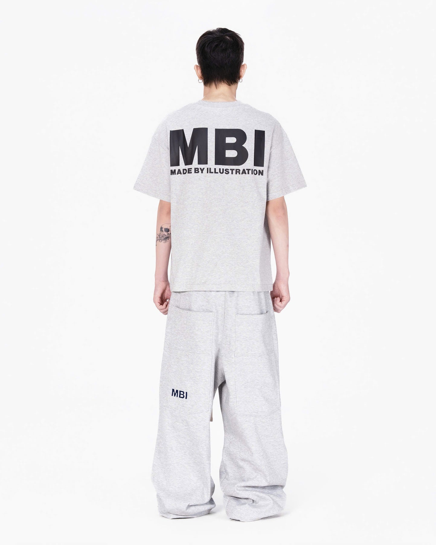 SIGNATURE LOGO SWEATPANTS - GRAY