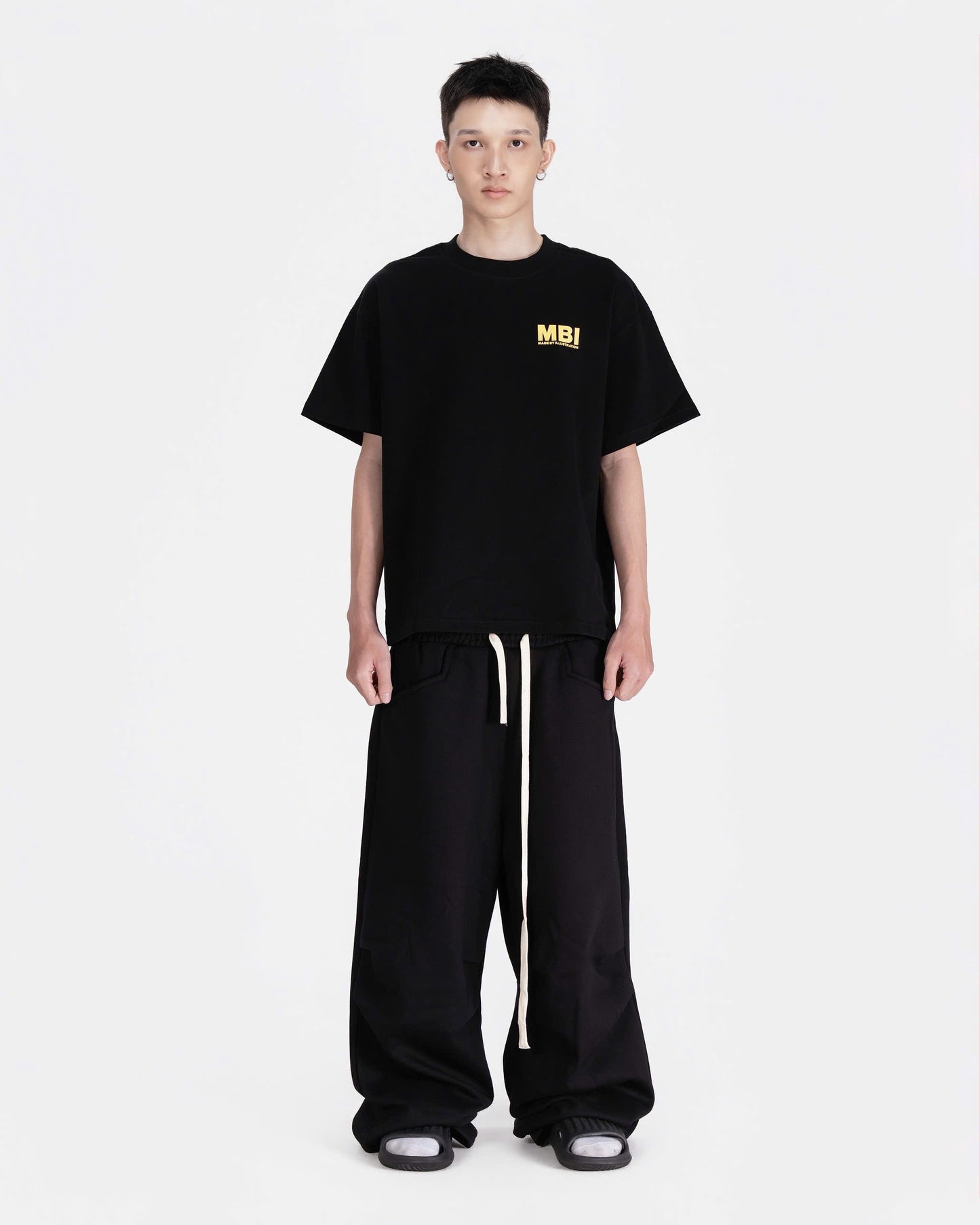 SIGNATURE LOGO SWEATPANTS - BLACK
