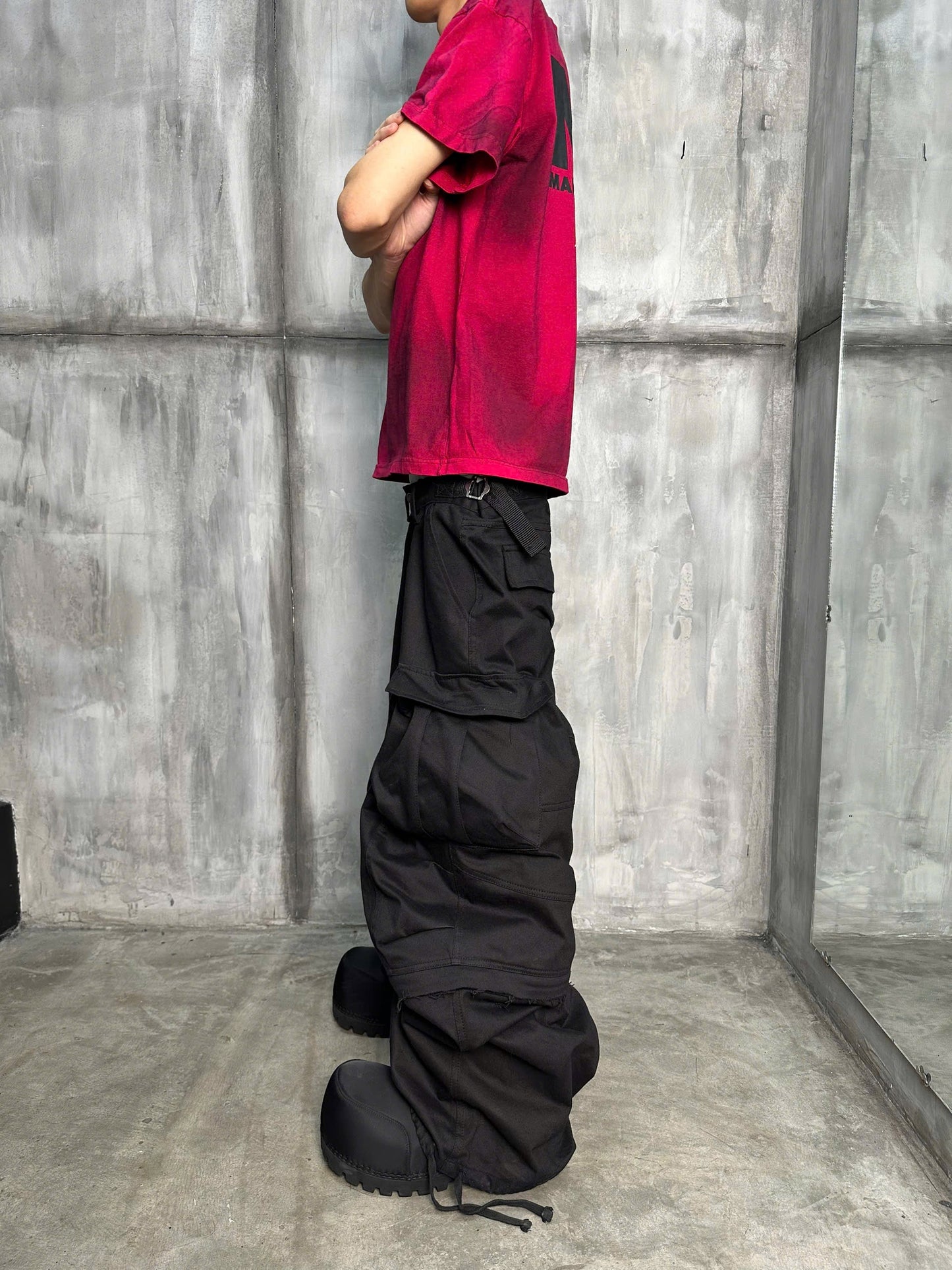 SIGNATURE MBI LOGO T - DIRTY RED