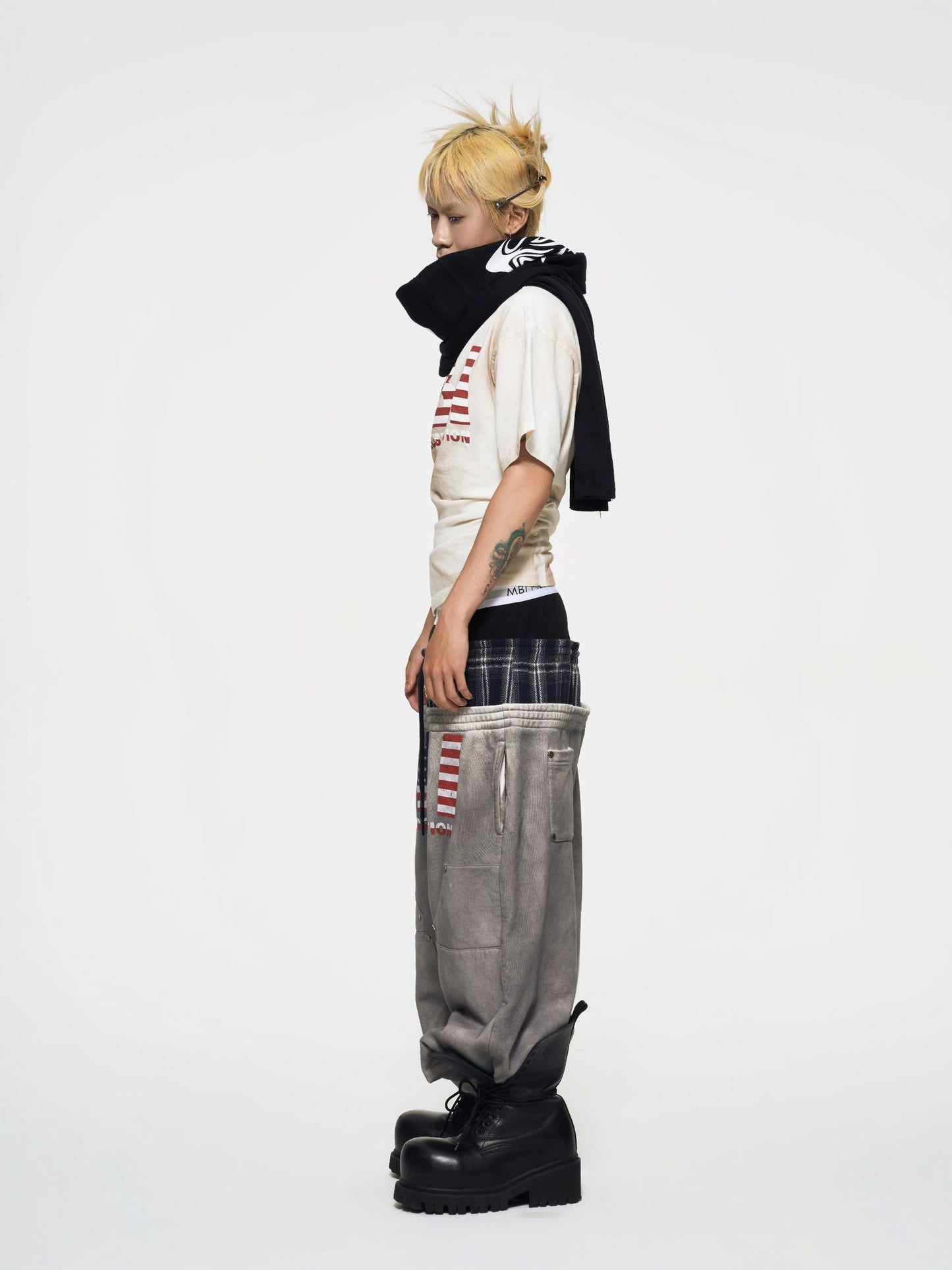 MBI | TRIPLE WAISTED SƯEATPANTS - DIRTY GRAY