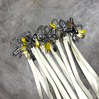 MBI | MBI KEYS-CHAIN - WHITE