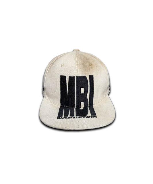MBI UNIVERSITY SNAPBACK - DIRTY WHITE